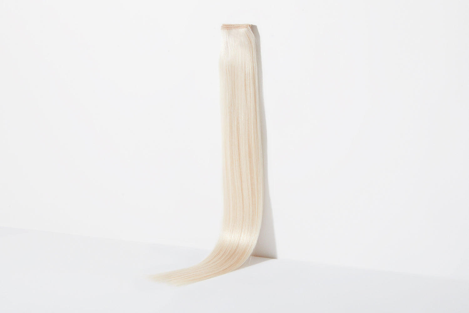 The Cut Point Weft in Silky Straight 14