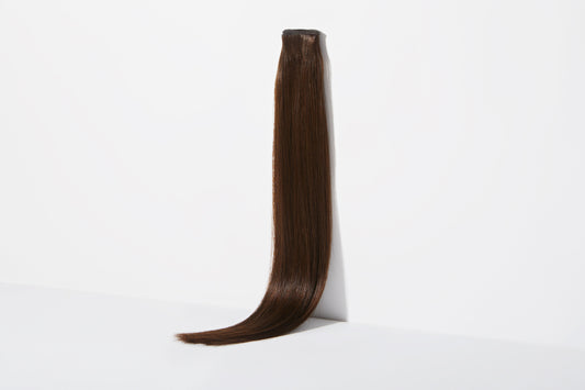 The Cut Point Weft in Silky Straight 10" Southampton